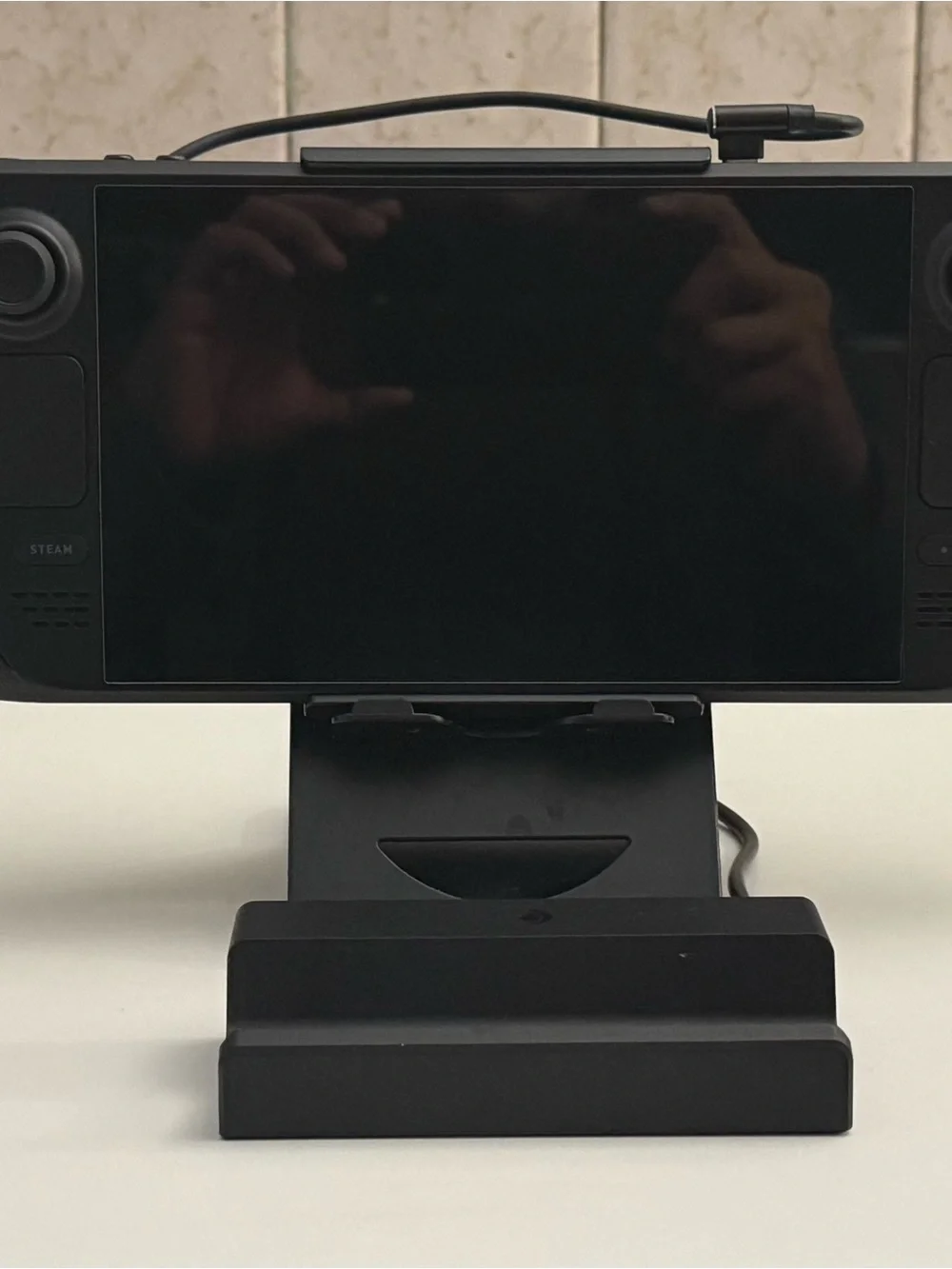 Steam Deck OLED 1TB Model w Case,2 Original Chargers + Docking Statn,2 Powerbank